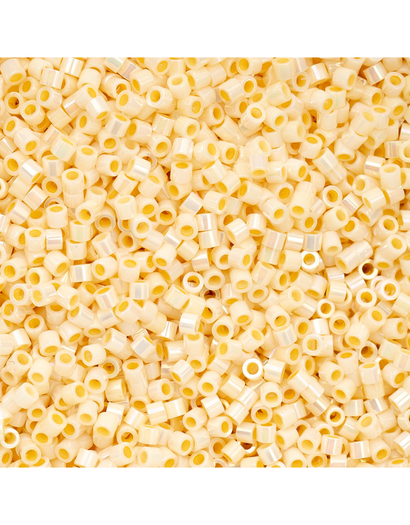 cb1021  11 Cylin  Opaque Cream  AB   12g