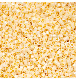 cb1021  11 Cylin  Opaque Cream  AB   12g