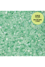 cb1125  11 Cylin Glow In Dark Light Blue Ab to  Green c/l  12g