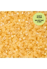 cb1126  11 Cylin Glow In Dark Golden Yellow Ab to  Yellow c/l  12g