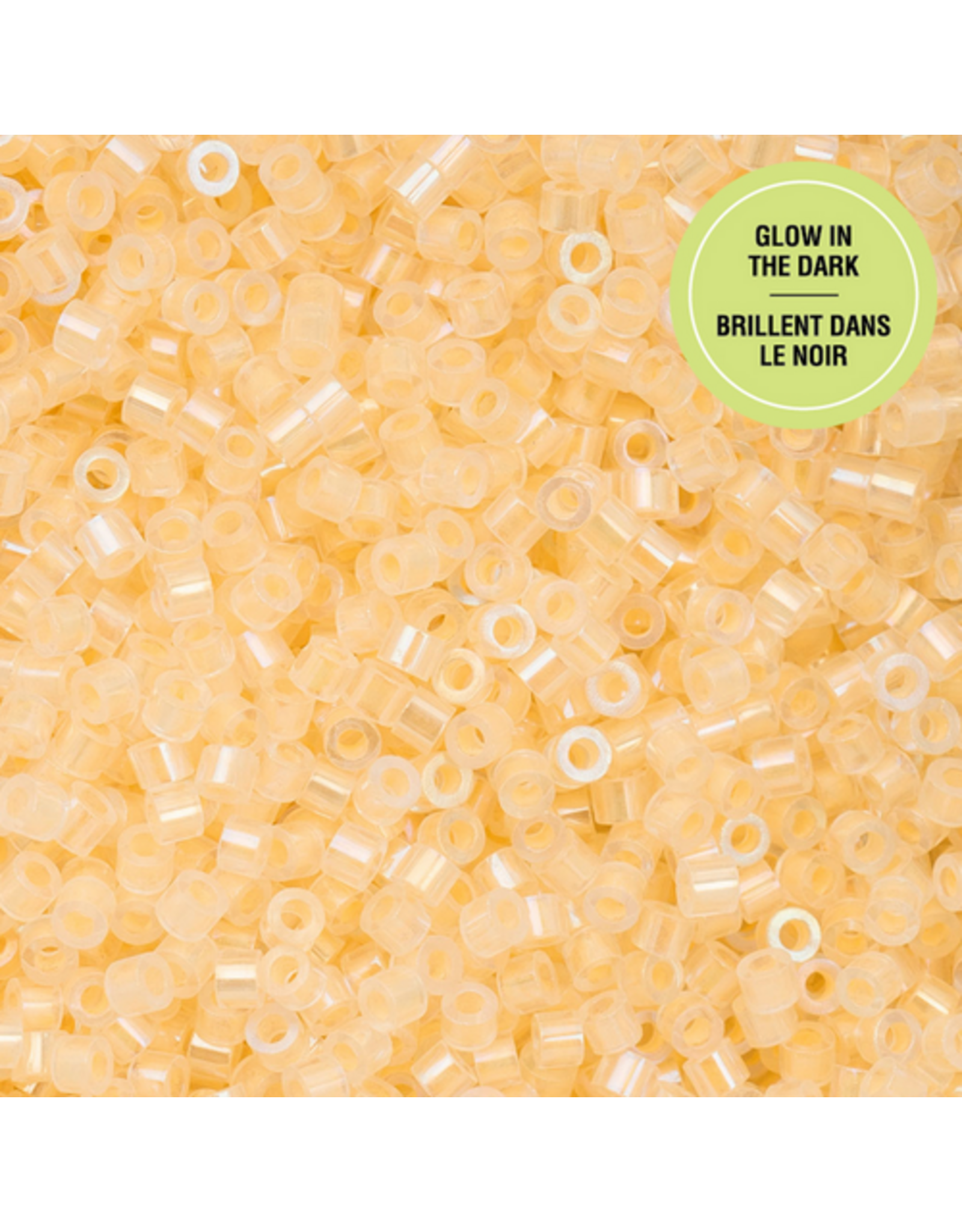cb1127  11 Cylin Glow In Dark Light Yellow Ab to Yellow c/l  12g