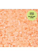 cb1128  11 Cylin Glow In Dark Light Peach Ab to Orange  c/l  12g