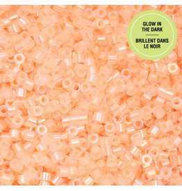 cb1128  11 Cylin Glow In Dark Light Peach Ab to Orange  c/l  12g
