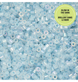 cb1130  11 Cylin Glow In Dark Blue Ab to Green  c/l  12g