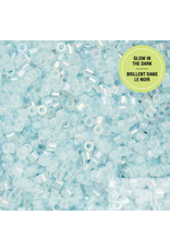 cb1131  11 Cylin Glow In Dark  Light Blue Ab to Blue  c/l  12g