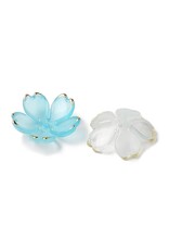 18x5mm Acrylic Flower With Gold   x50