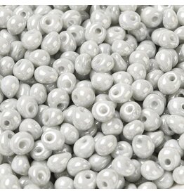 114  4x3mm  Fringe Bead 10g  Opaque Light Grey Lustre