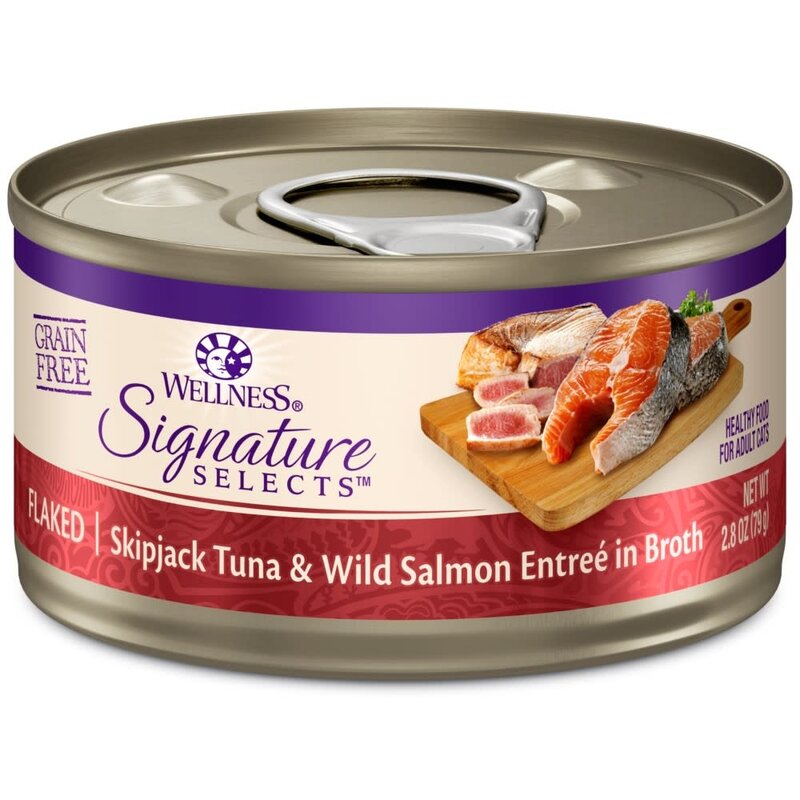 Wellness Wellness Signature Selects Flaked Skipjack Tune & Wild Salmon Entree in Broth For Cats 2.8oz