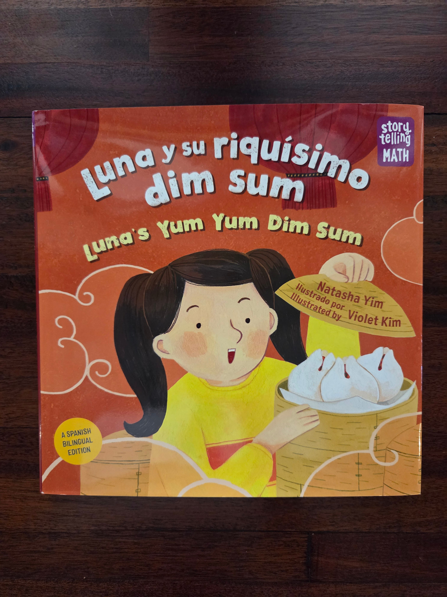 Luna y su riquísimo dim sum - Natasha Yim