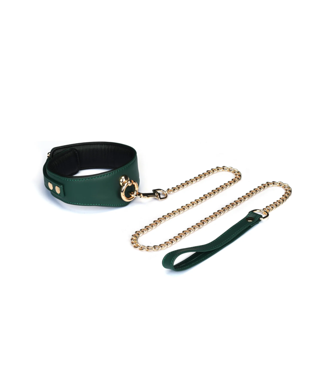 Evergreen Curved Leather Collar With Lock