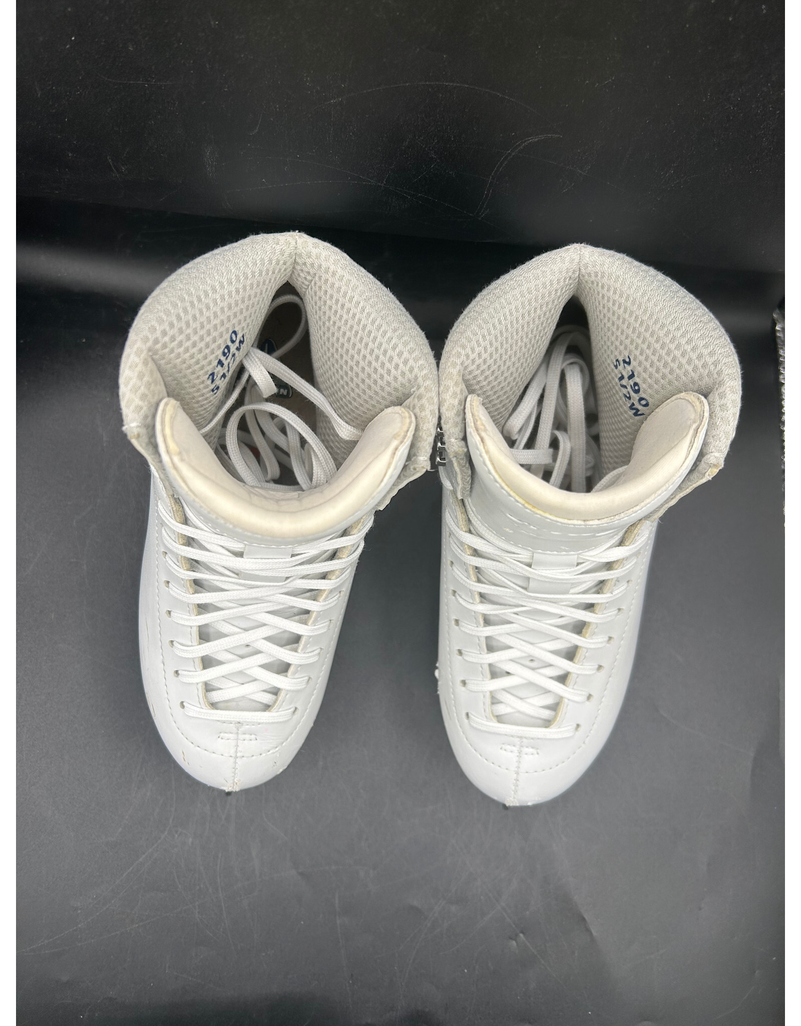 Jackson Ultima Patins Jackson freestyle 5.5W usagés