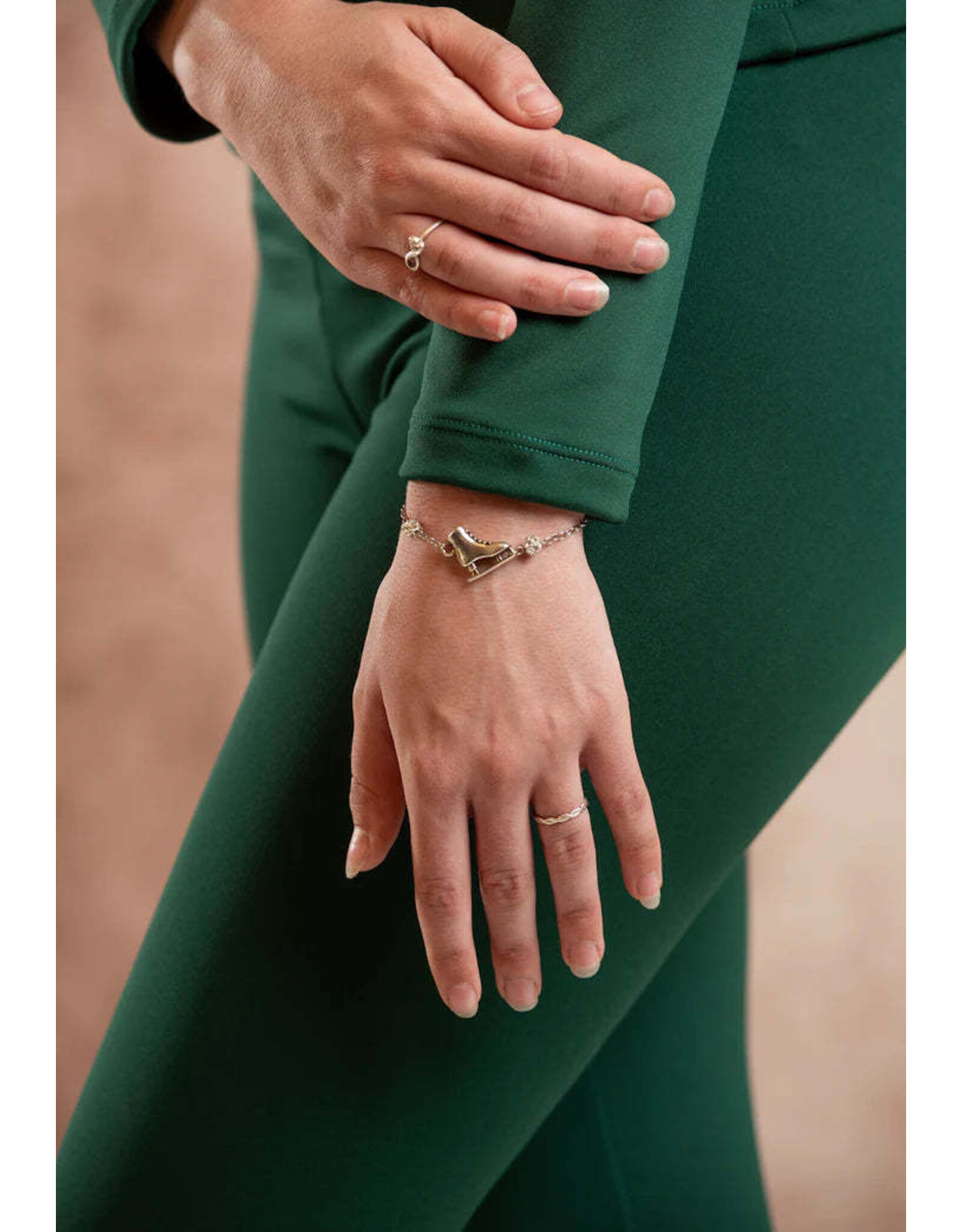 Brilliance & Melrose Bracelet ice skate Charm