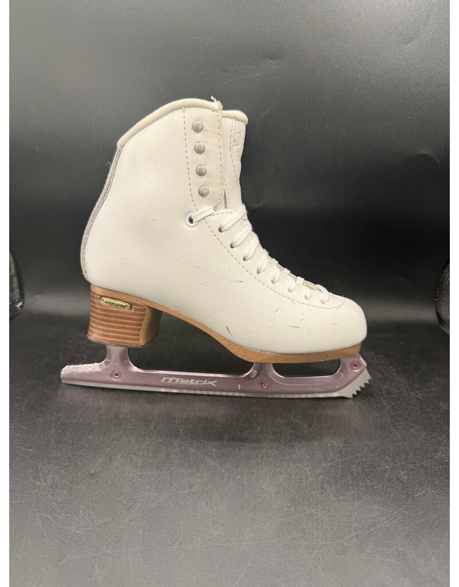Jackson Ultima Patins Jackson Debut 2550 4.5R usagés avec Matrix legacy rose