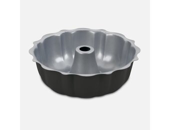 Cake Pan Fluted 9.5"