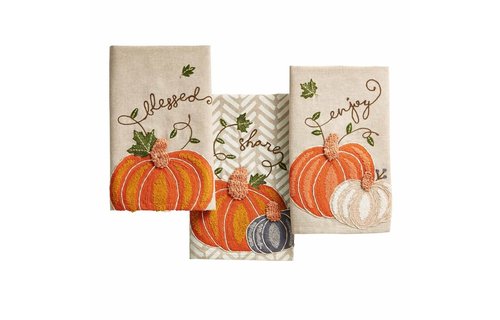 Towel Embroidered Pumpkin Blessed