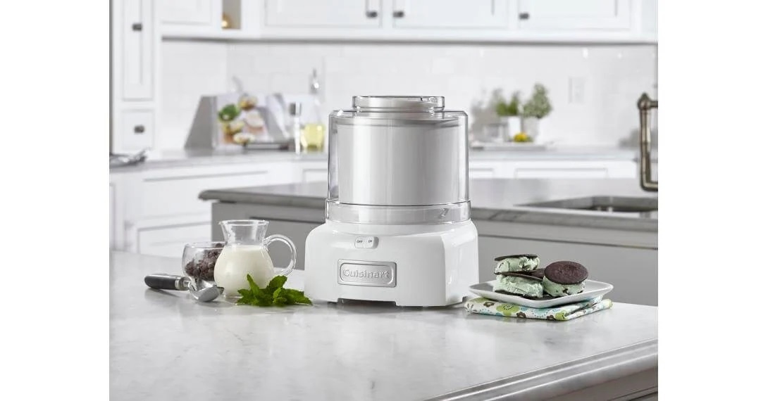 Ice Cream Maker - Automatic 1.5QT Frozen Yogurt-Ice Cream & Sorbet Maker (White)