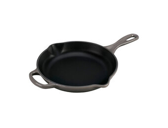 Signature Iron Handle Skillet (9") Oyster