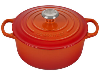 Signature Round Dutch Oven 4.5QT Flame
