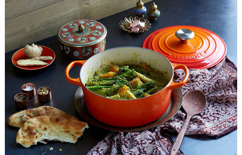 Signature Round Dutch Oven 4.5QT Flame