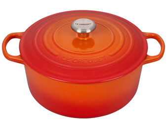 Signature Round Dutch Oven 7.25QT Flame