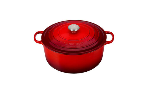Signature Round Dutch Oven 7.25QT Cerise