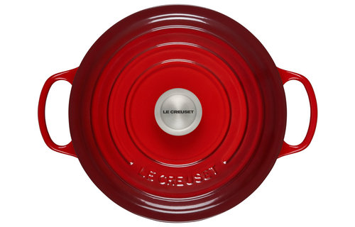 Signature Round Dutch Oven 5.5QT - Cerise