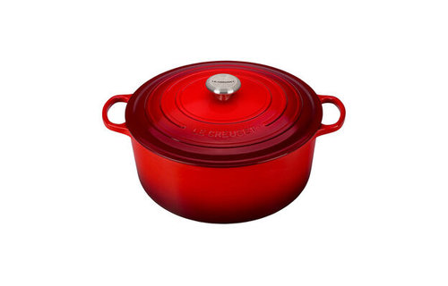  Le Creuset Enameled Cast Iron Signature Saucepan, 2.25 qt.,  Cerise: Home & Kitchen