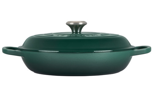 https://cdn.shoplightspeed.com/shops/634646/files/43218574/500x320x2/le-creuset-signature-braiser-35qt-artichaut.jpg