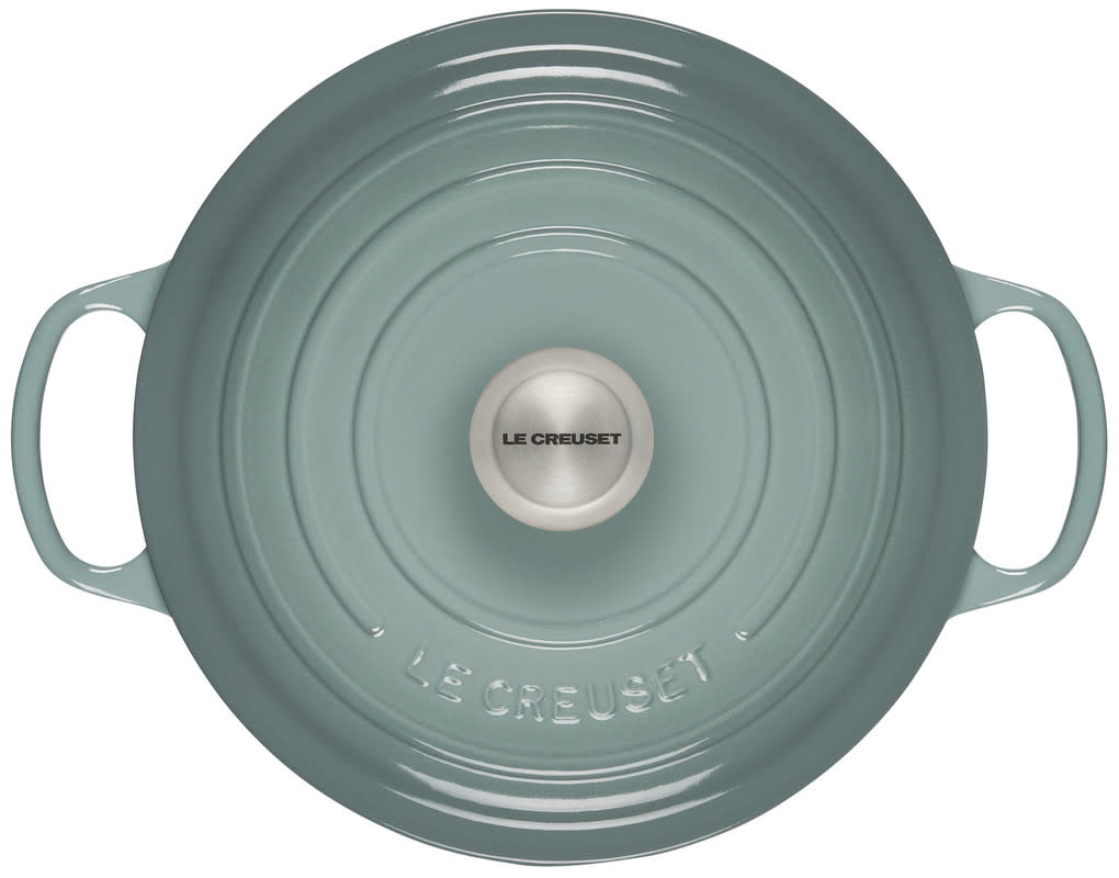 Signature Round Dutch Oven 5.5QT Sea Salt