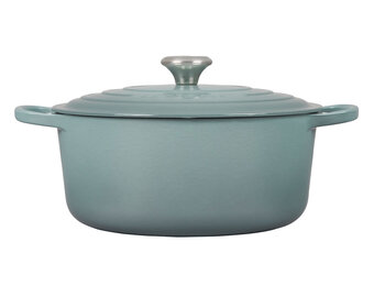 Signature Round Dutch Oven 7.25QT Sea Salt