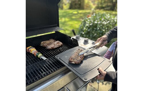 Outset Cutting Board Flame