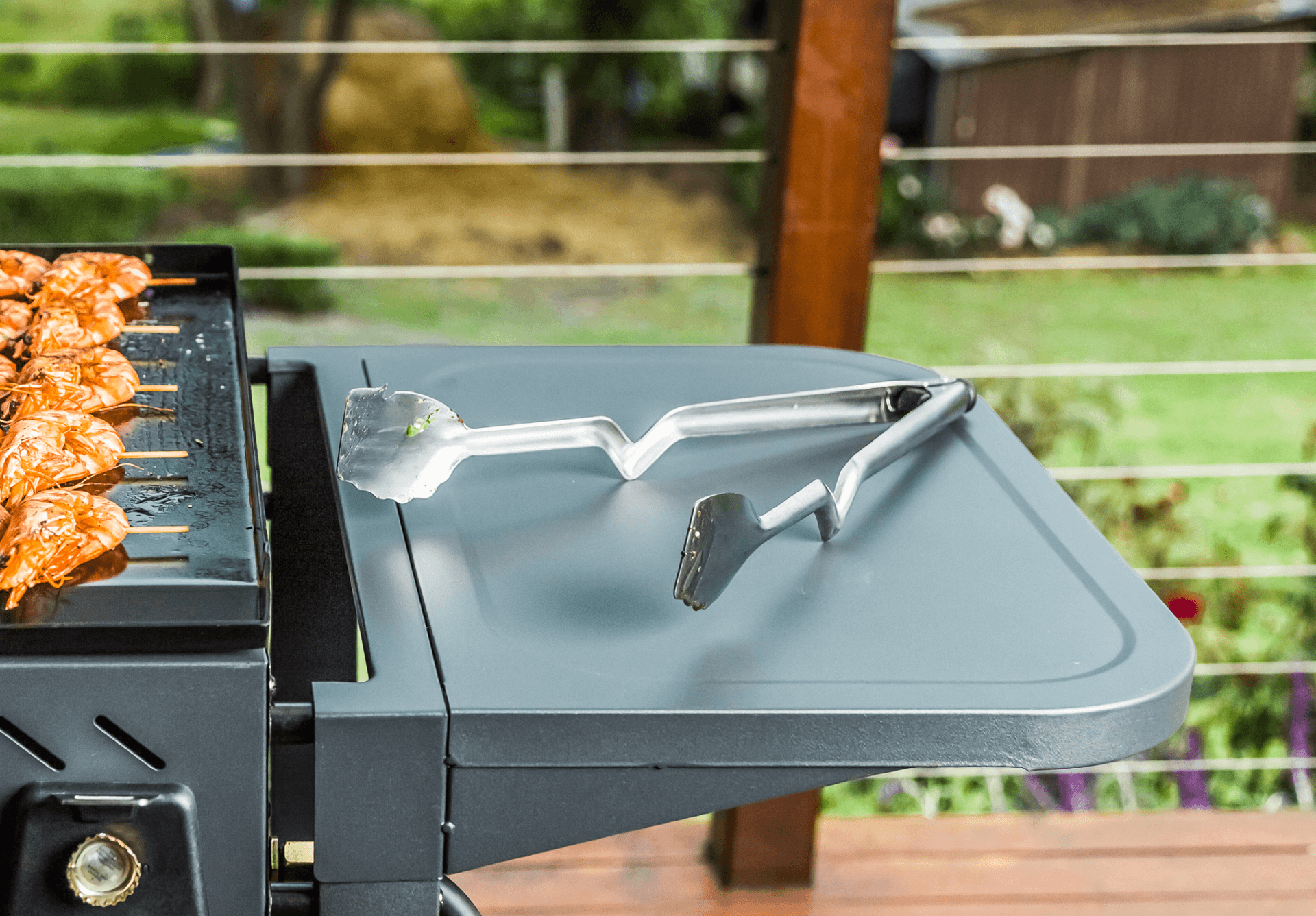 BBQ Clongs - Tongs that Click, Lock, Scrape + Sit