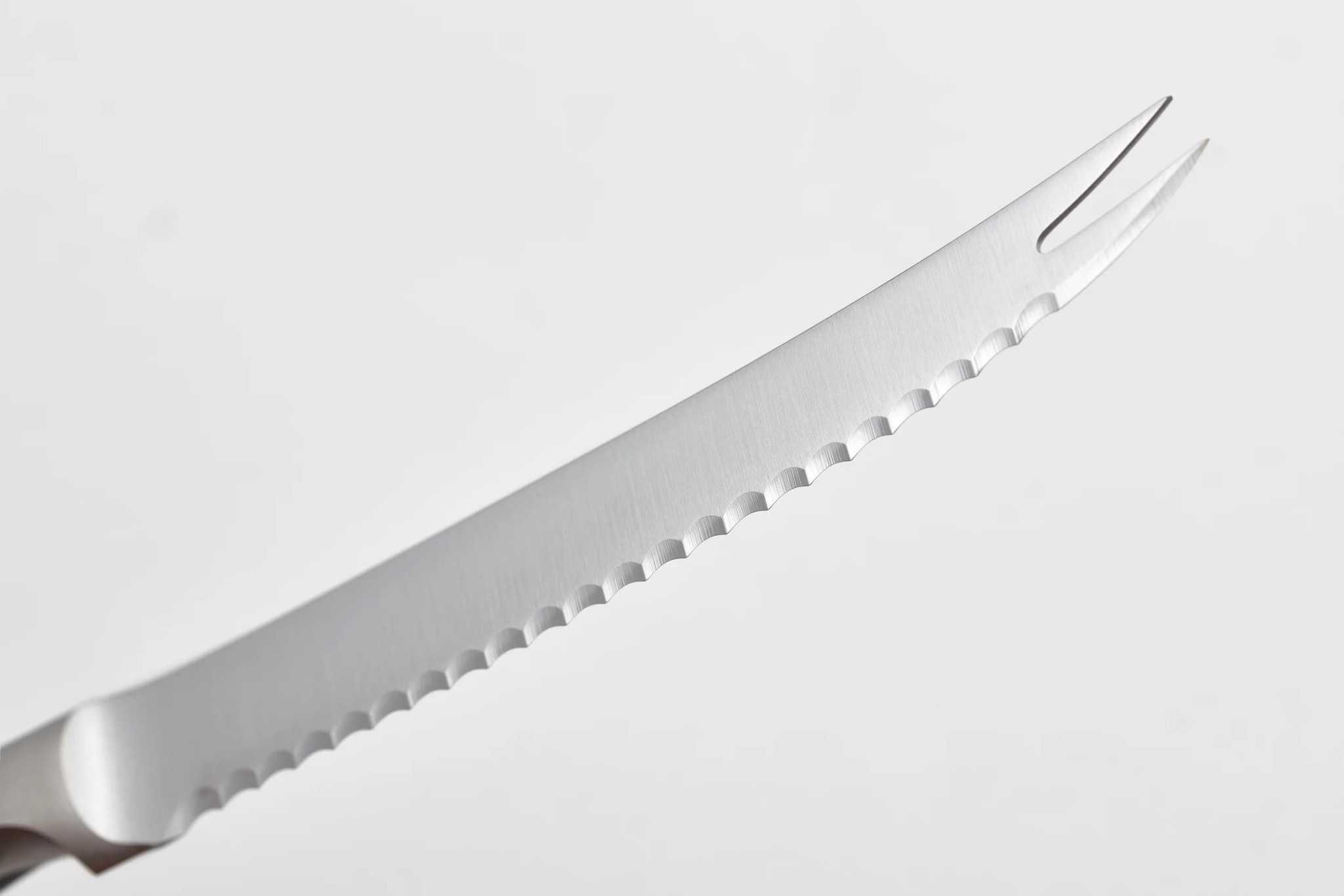 https://cdn.shoplightspeed.com/shops/634646/files/56936262/wusthof-classic-tomato-knife-5.jpg