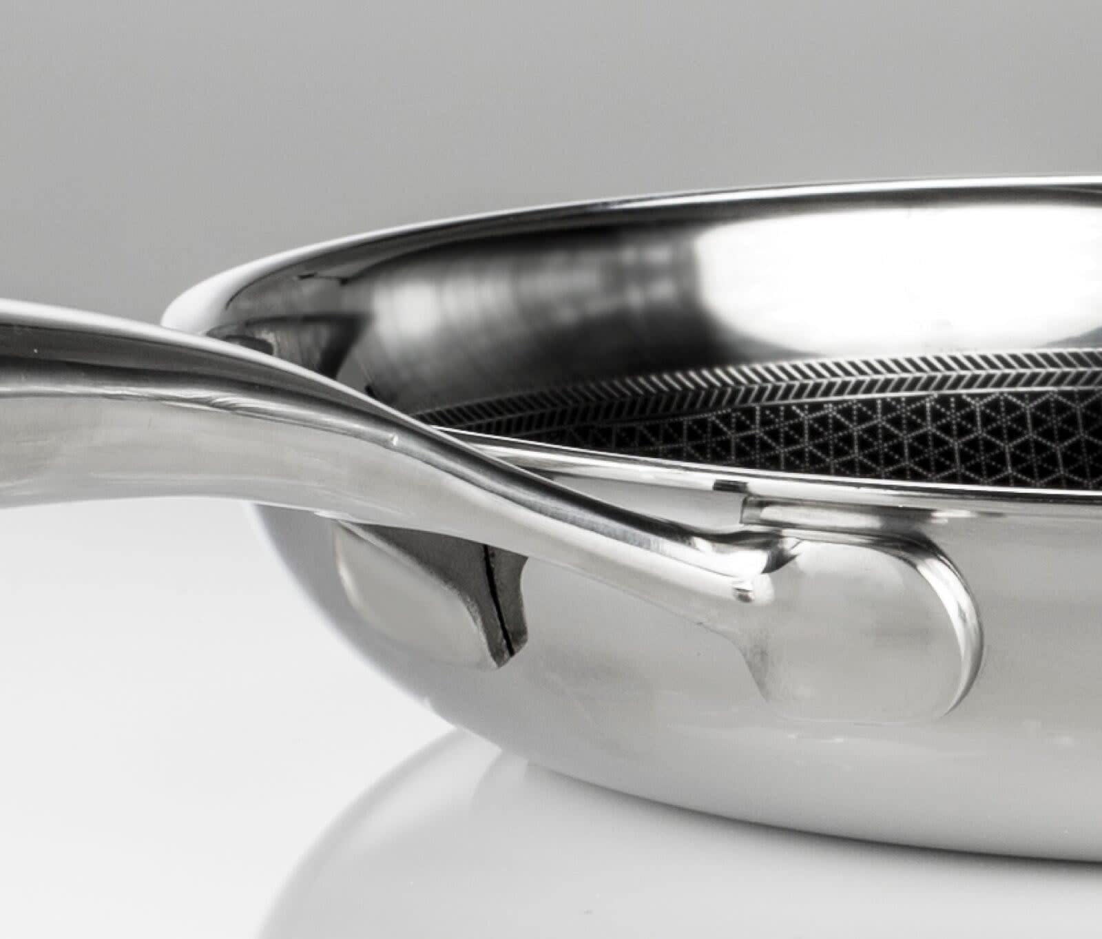 Fry Pan 9.5" Black Cube QR