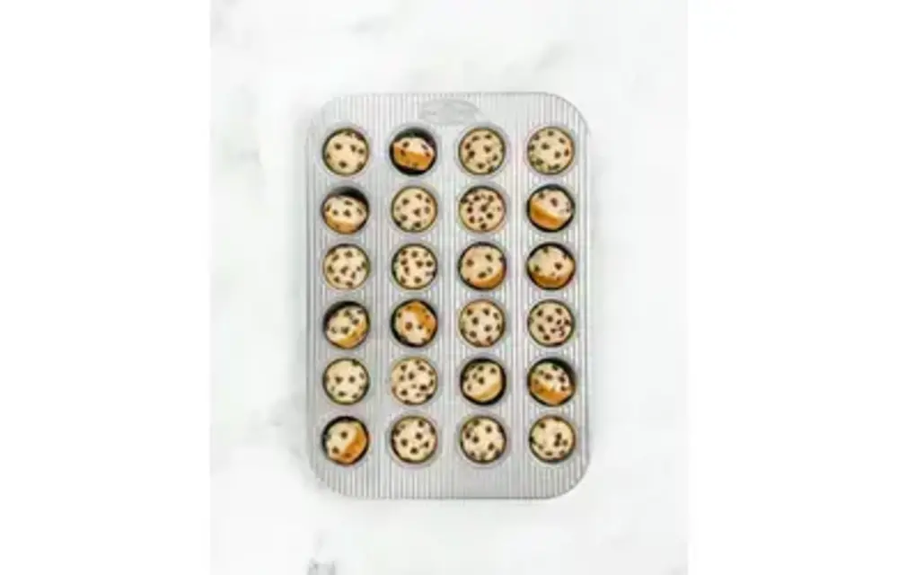 USA PAN Muffin Pan - Mini 24 Cup