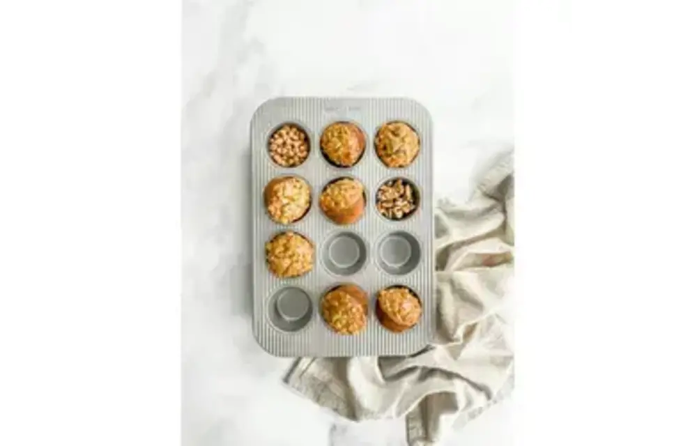 USA PAN Muffin Pan - Standard 12 Cup