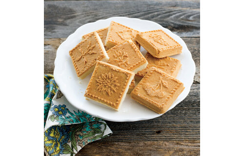 Baking Pan Platinum English Shortbread