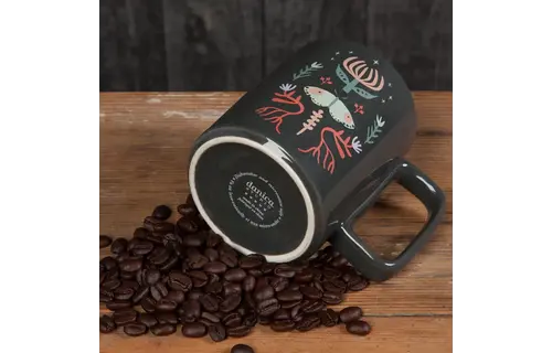 Mug Studio Far and Away