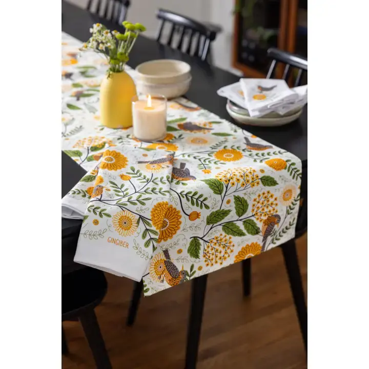 Mums + Robins Table Runner