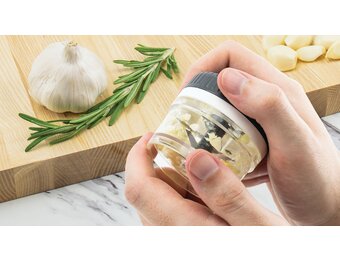 Twist and Chop Mini Mincer - Charcoal