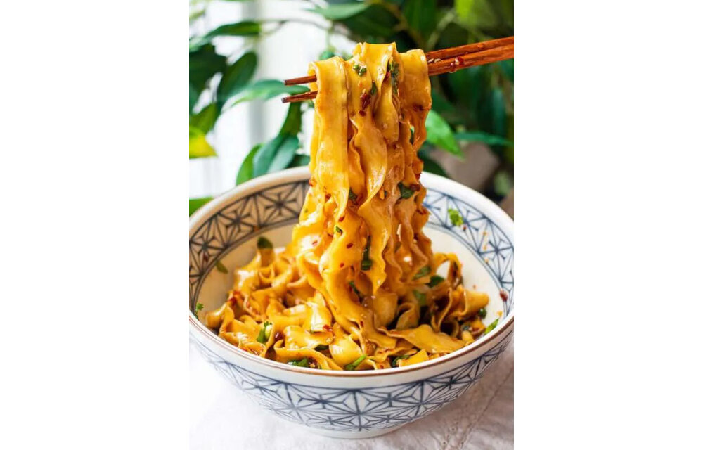 06/11/25 WWT? cooking class - viral chili oil garlic noodles with beef 6:00pm