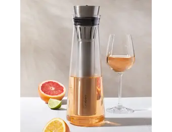 Wine Chilling Carafe