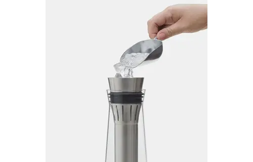 Wine Chilling Carafe