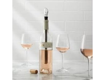 Wine Chiller w/ Pourer