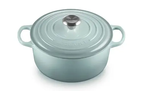 Signature Round Dutch Oven 4.5QT Sea Salt