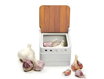 Stoneware Garlic Keeper