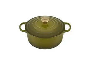 Signature Round Dutch Oven 5.5QT Olive