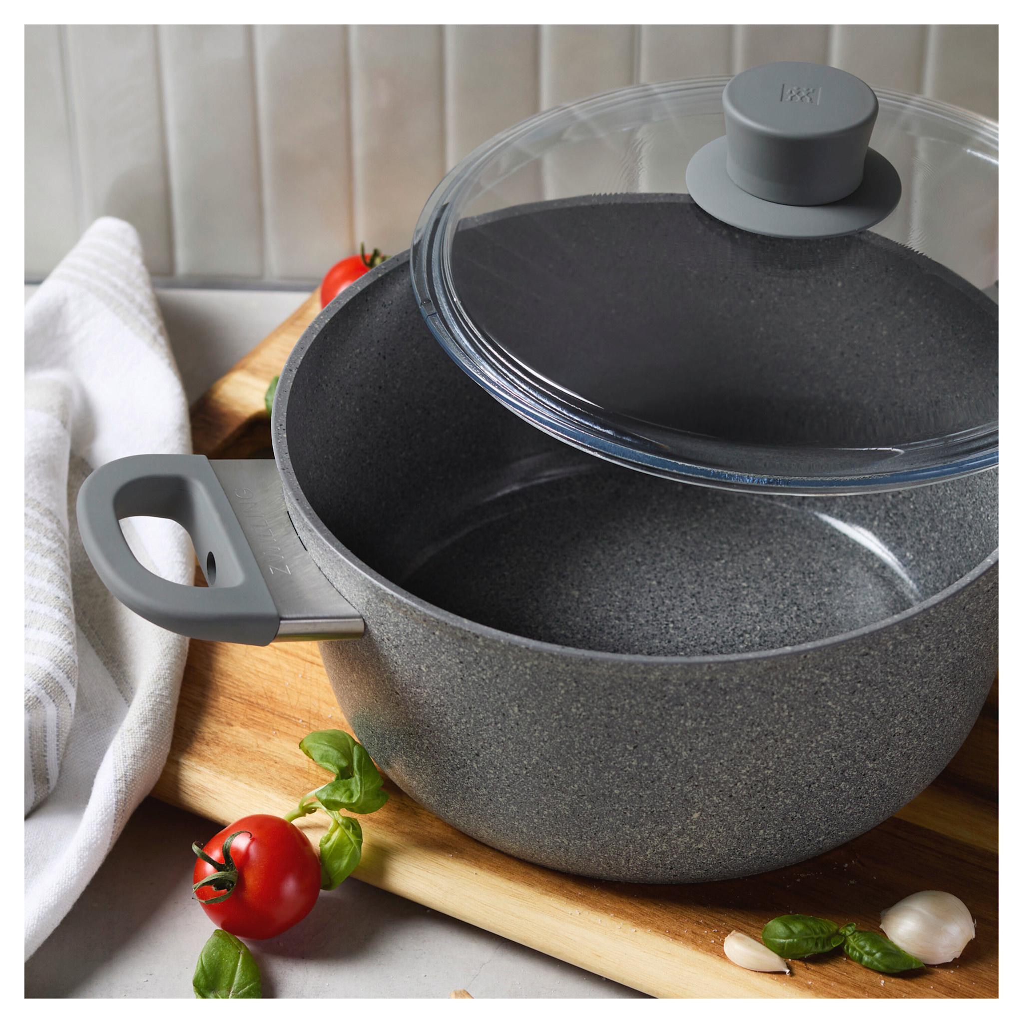 PARMA PLUS Dutch Oven w/Lid 4.9 QT