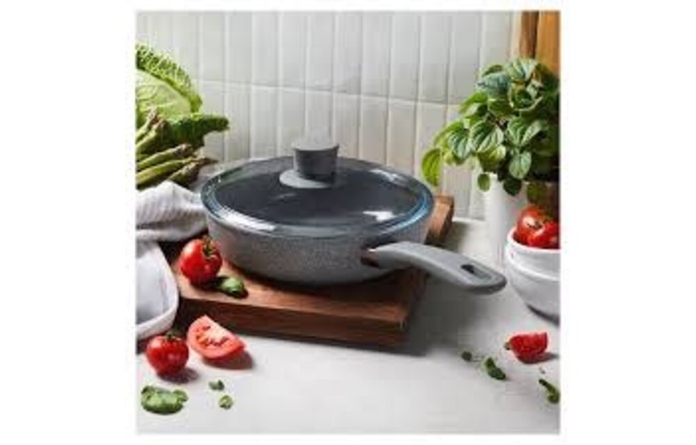 Saute Pan W/Lid 2.6 QT Parma Plus