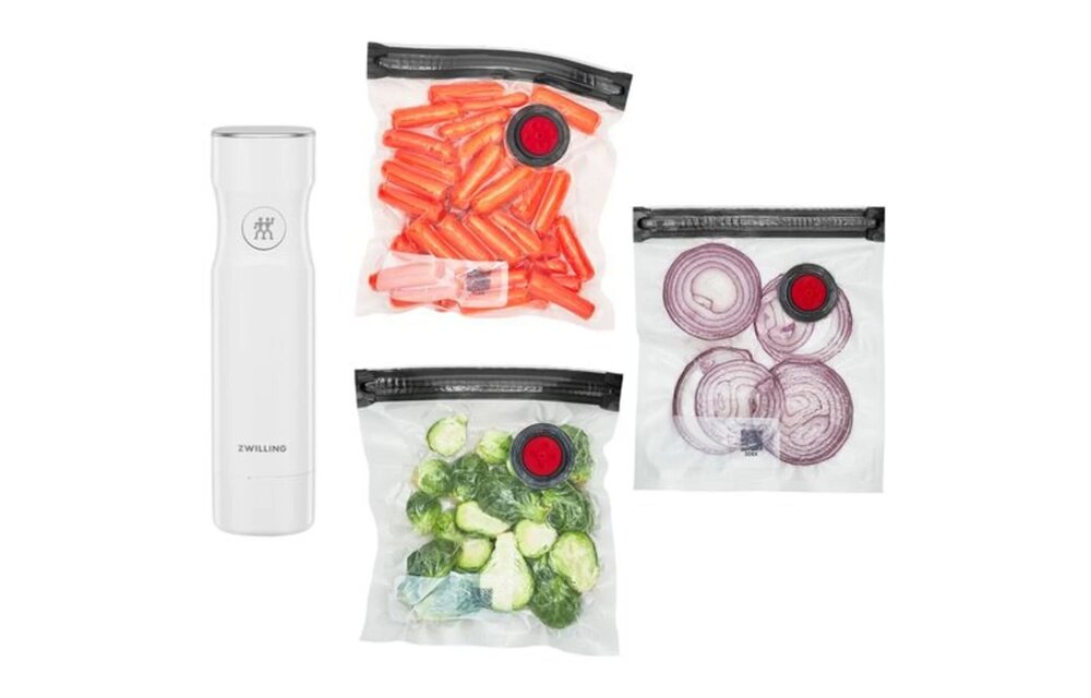 Fresh Save Vacuum + 3 Free Bags